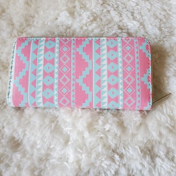 Women's Tribal Print Pink / Blue - Picture 1 of 5